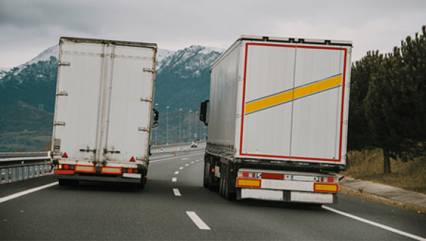Kravas loģistikas asociācija: pērn kravu pārvadājumi pieauga; šis gads – izaicinājumu pilns