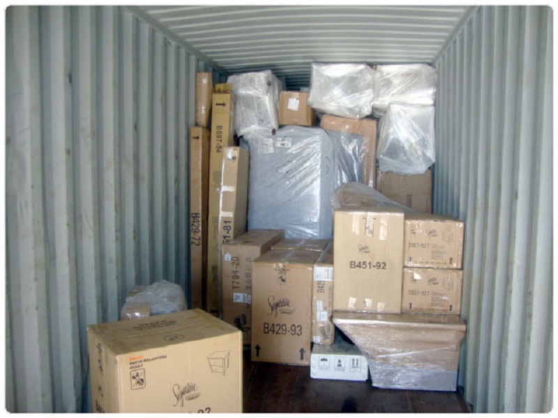 Moving personal belongings to the UK