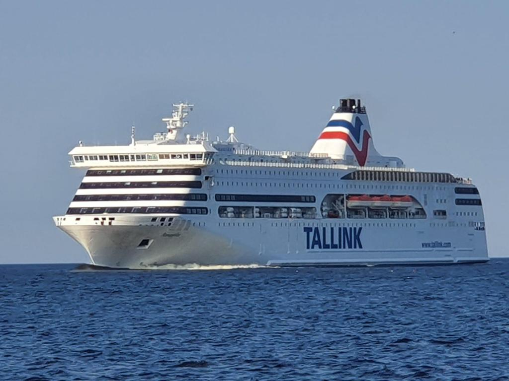 &quot;Tallink&quot; pārtrauks darbību Rīgas-Stokholmas maršrutā