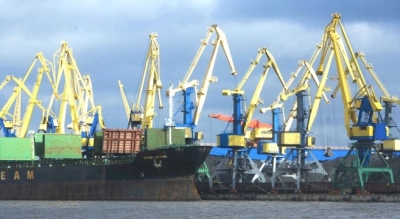 Šā gada janvārī Ventspils brīvostā pārkrauti 2,6 miljoni tonnu kravu